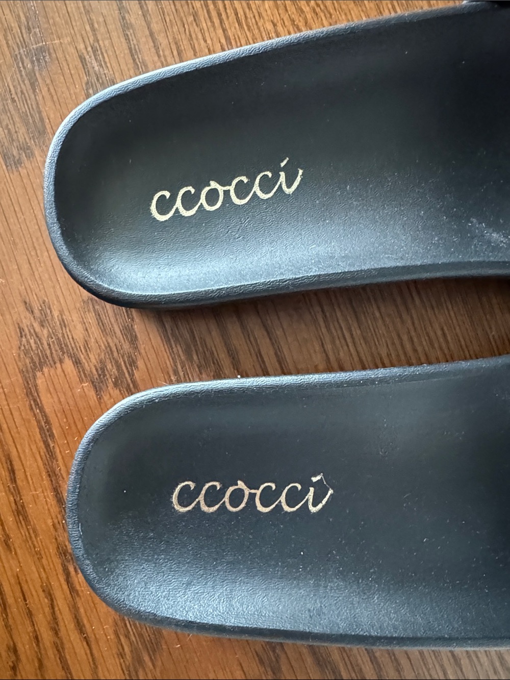 CCOCCI Black Padded Strap Slide Sandals - Picture 3 of 5